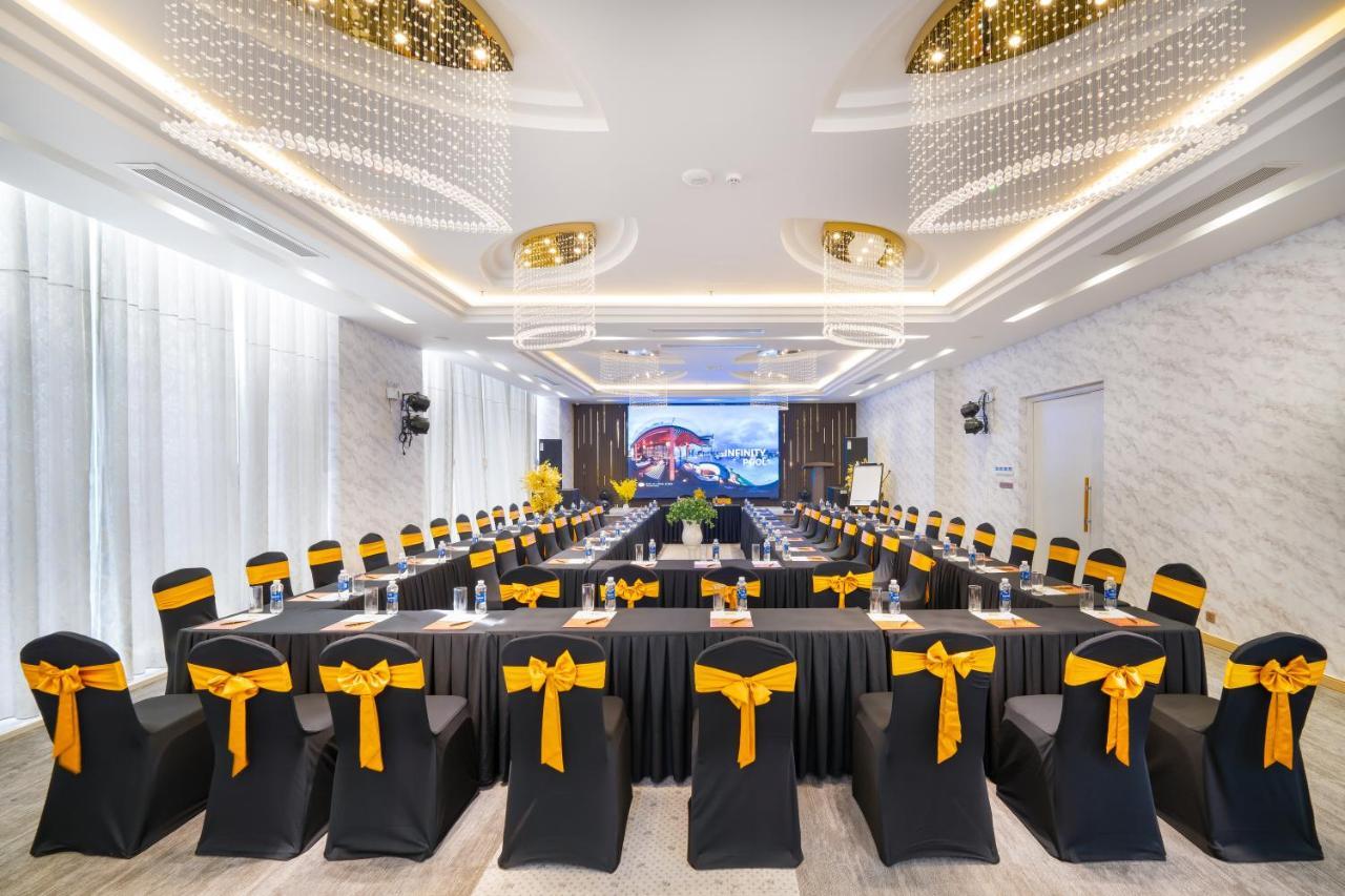 Cicilia & Powered By Aston Da Nang