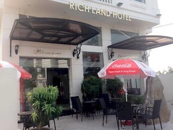 Hotel Rich Land