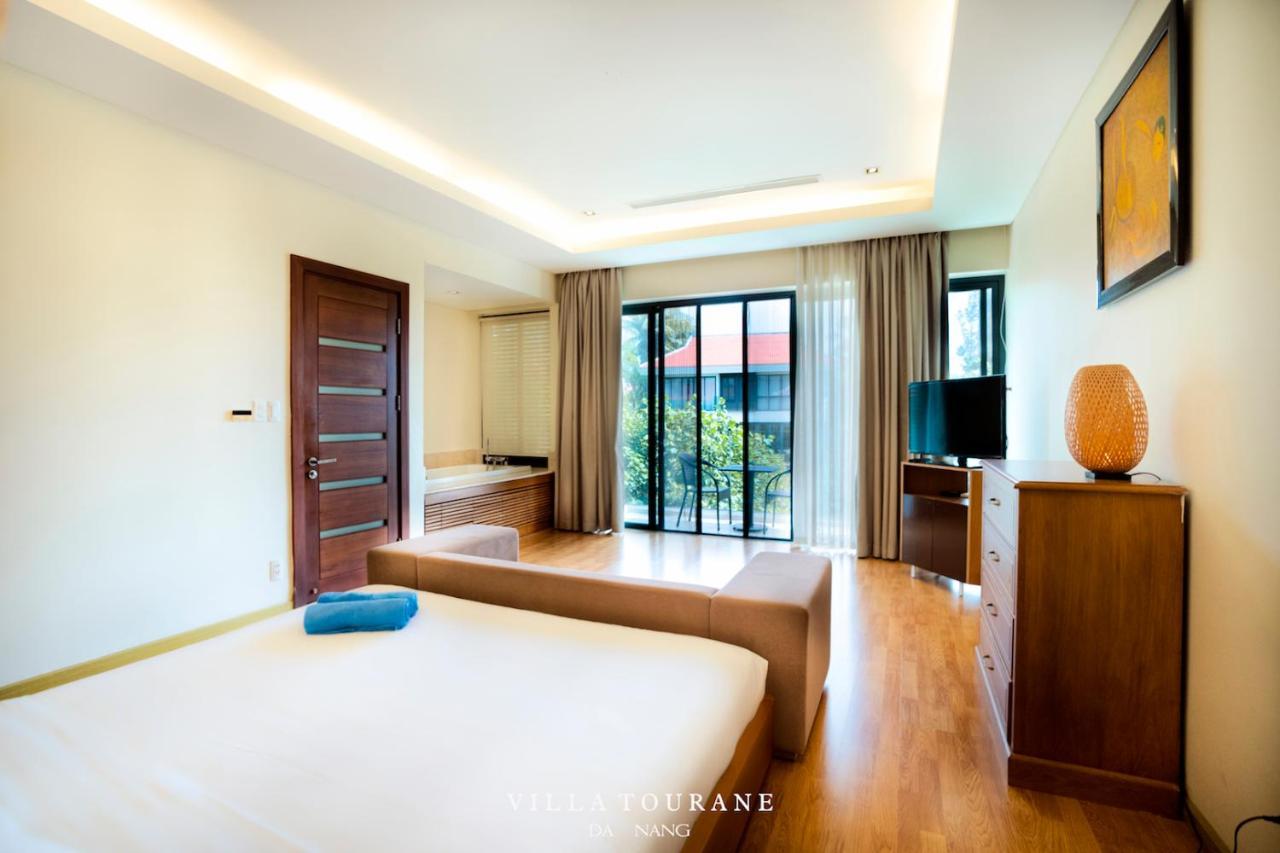 Tourane Villa *