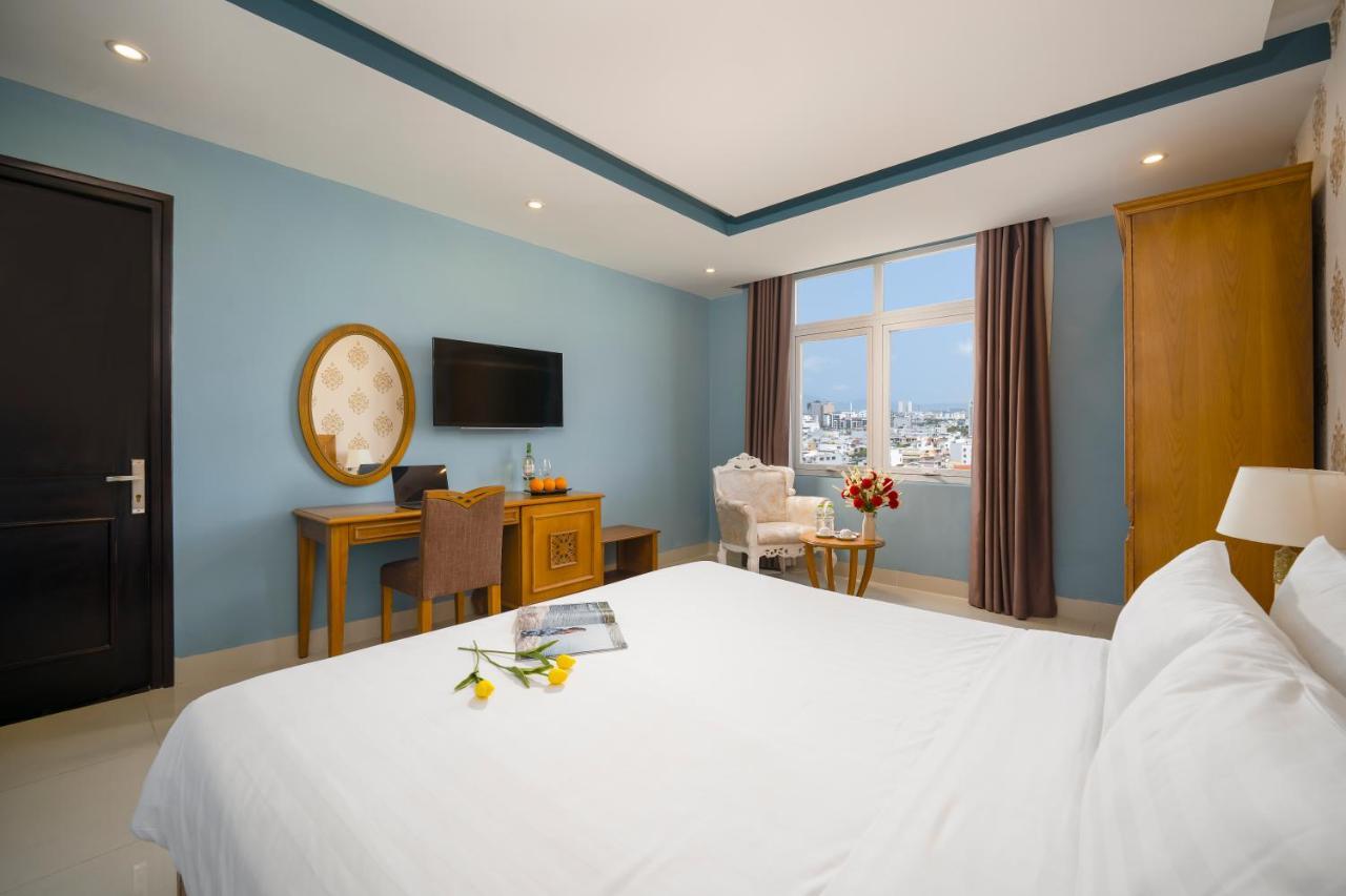 Royal Family Hotel 4*