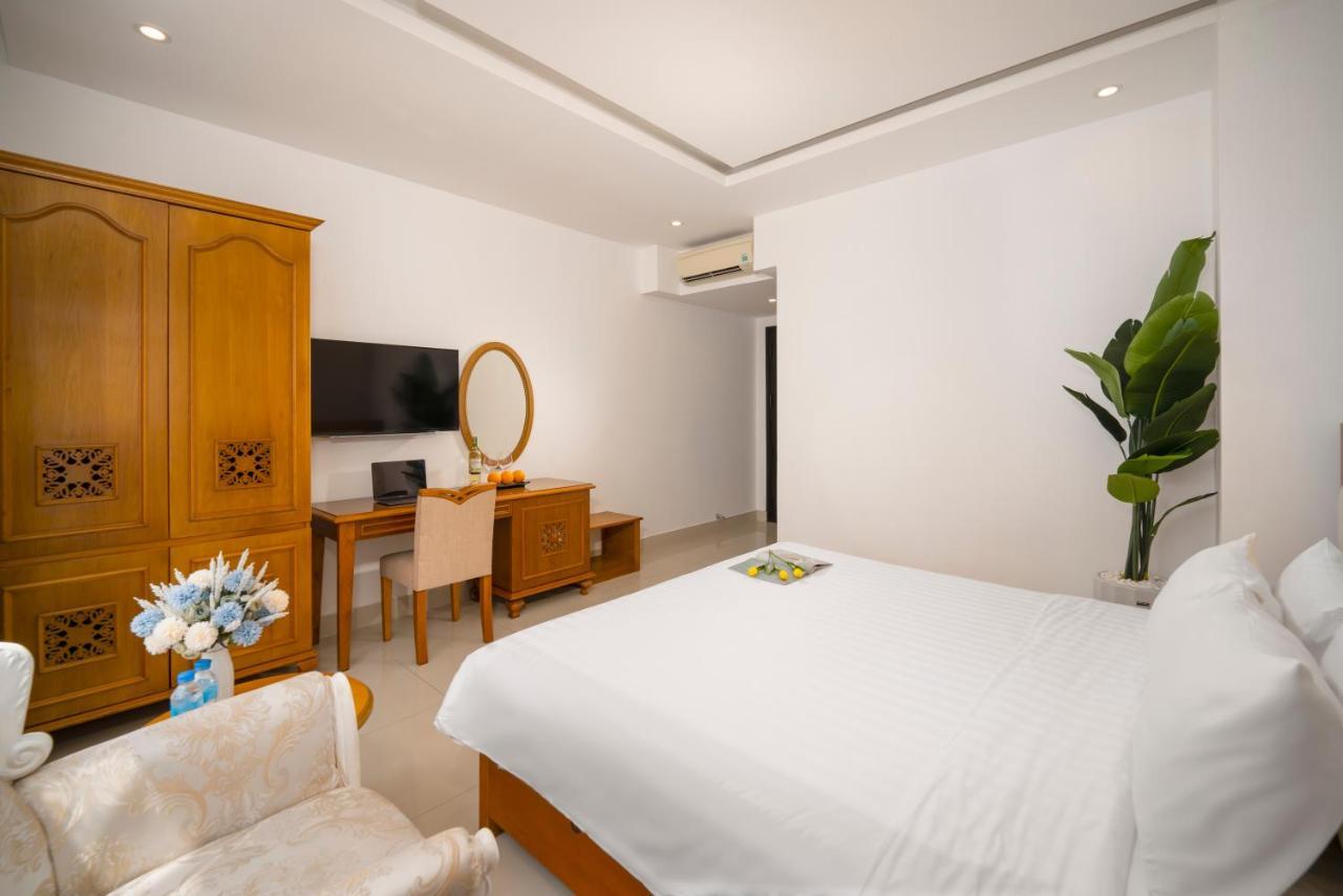 Royal Family Hotel Đà Nẵng