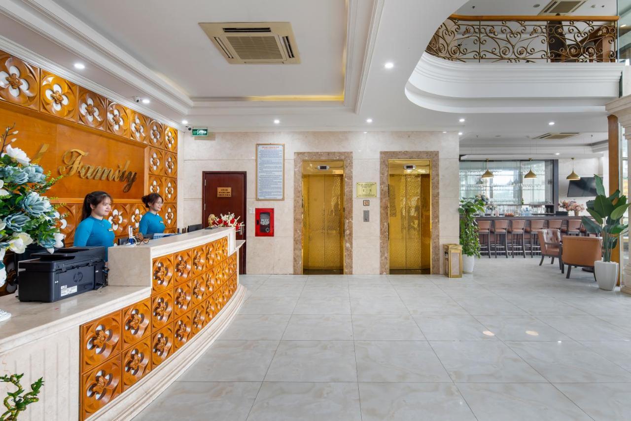 Royal Family Hotel 4*