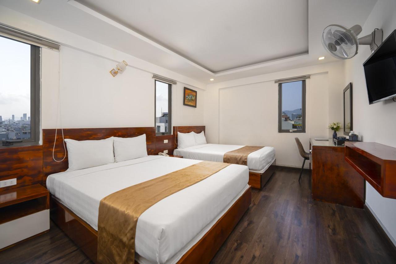 Waikiki Hotel 3*