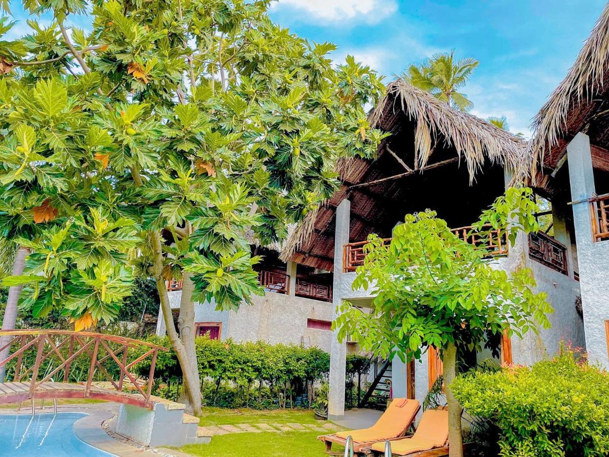 Villa Lang Ca Voi Ll The Whales Village Ll Mui Ne