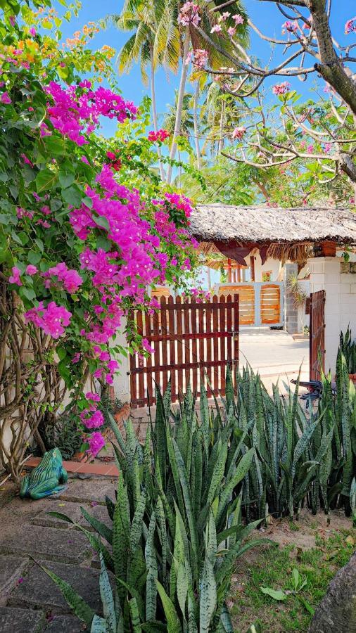 Villa Lang Ca Voi Ll The Whales Village Ll Mui Ne