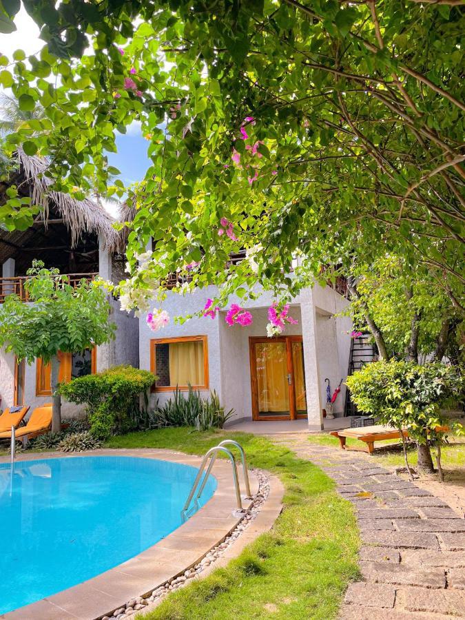 Villa Lang Ca Voi Ll The Whales Village Ll Mui Ne Phan Thiet