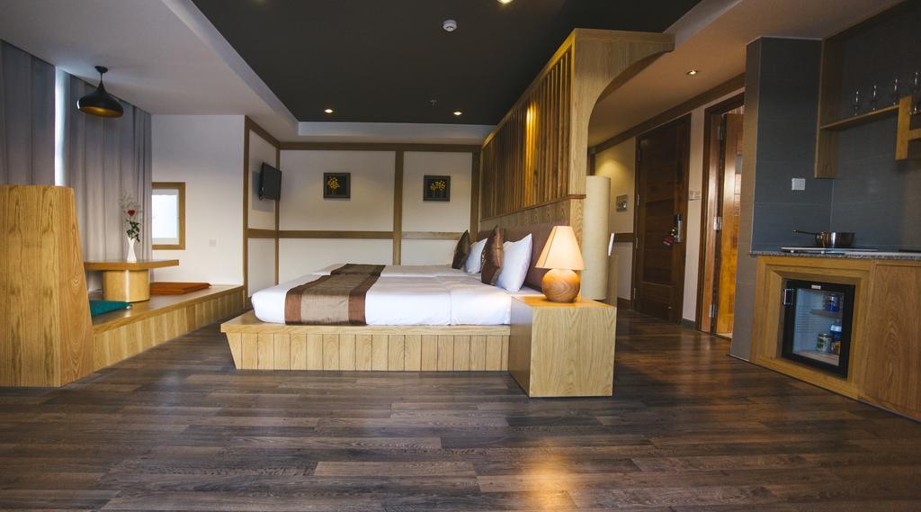 Boutique Seasing Khách sạn 4*