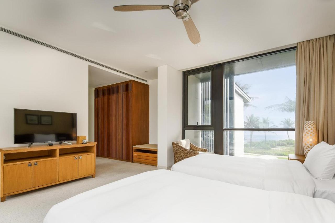 Seaview And -spa By Jt Group 