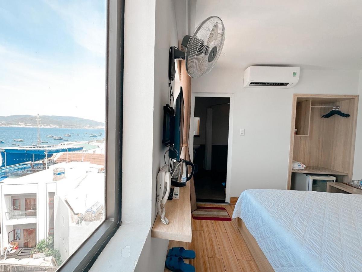 Khách sạn Hướng Biển Aqua 2*