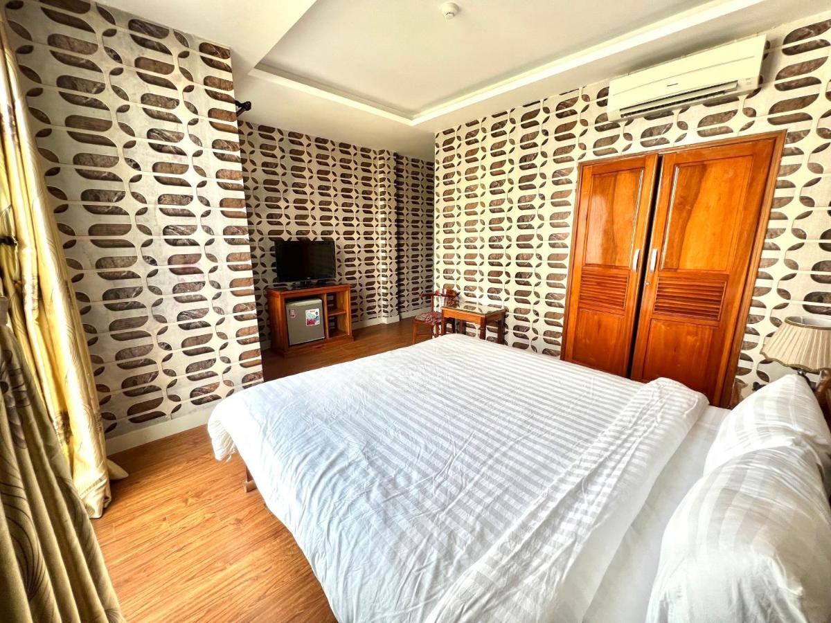 Din House Homestay *