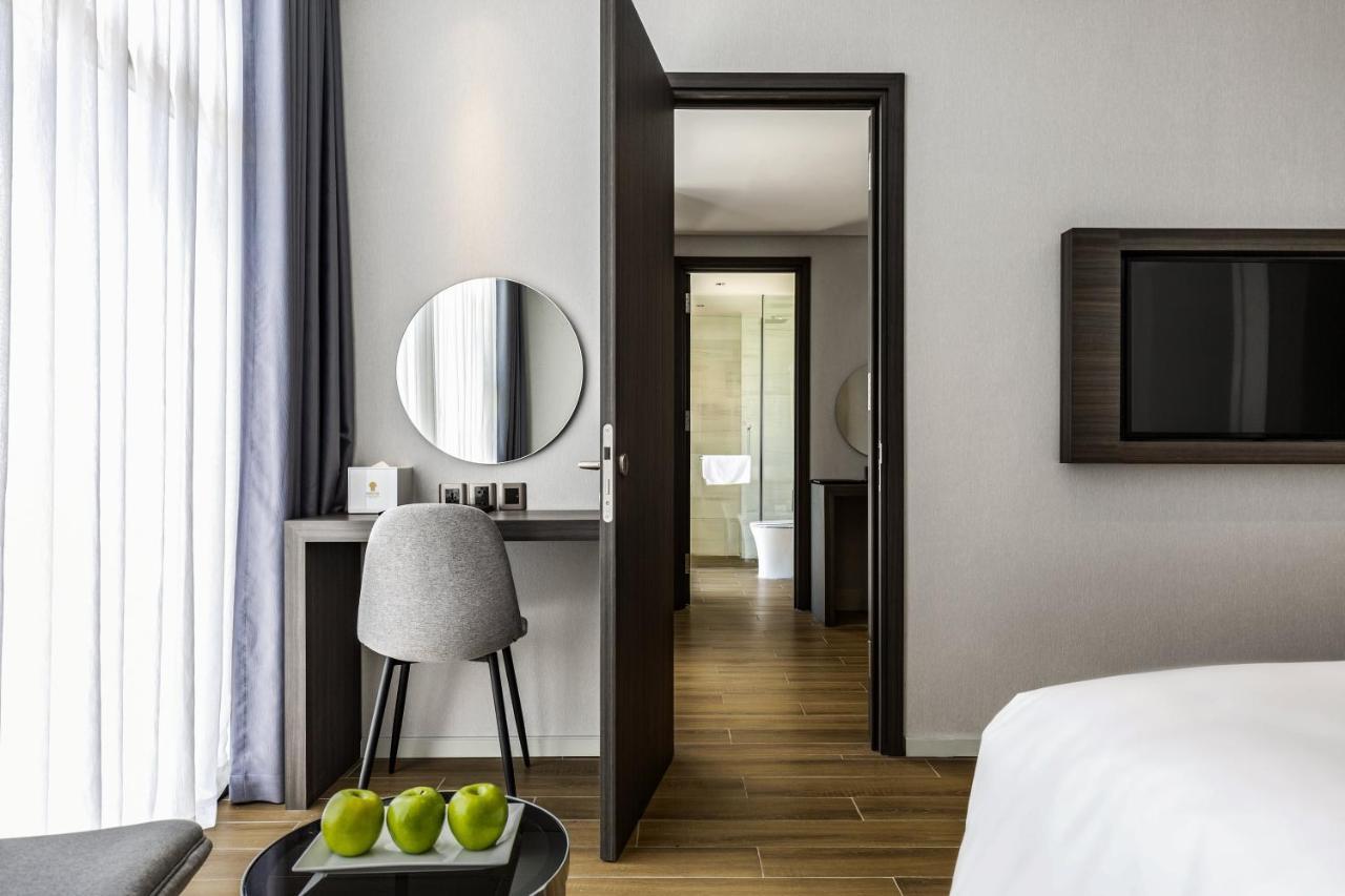 Premier Pearl Hotel 4*