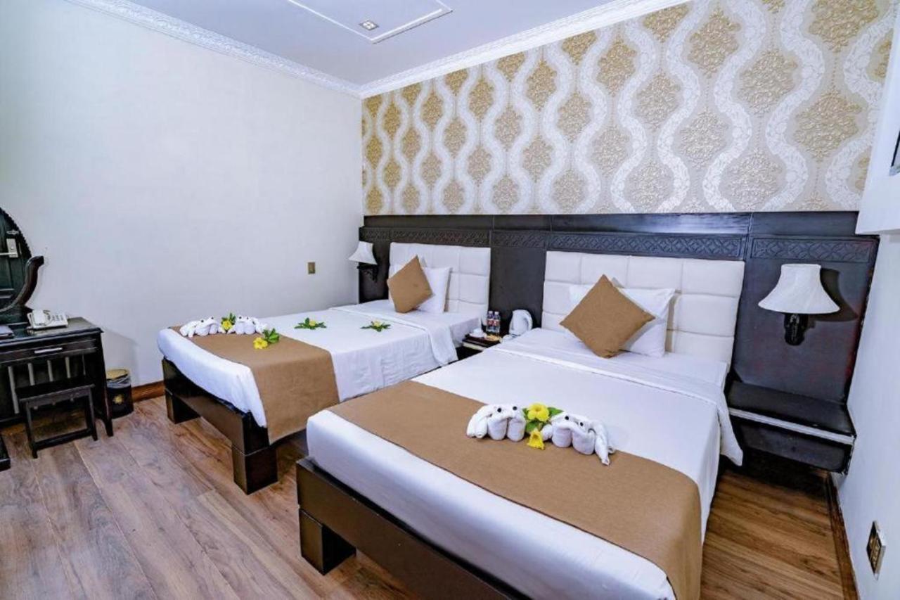 Adina 3 Star Hotel