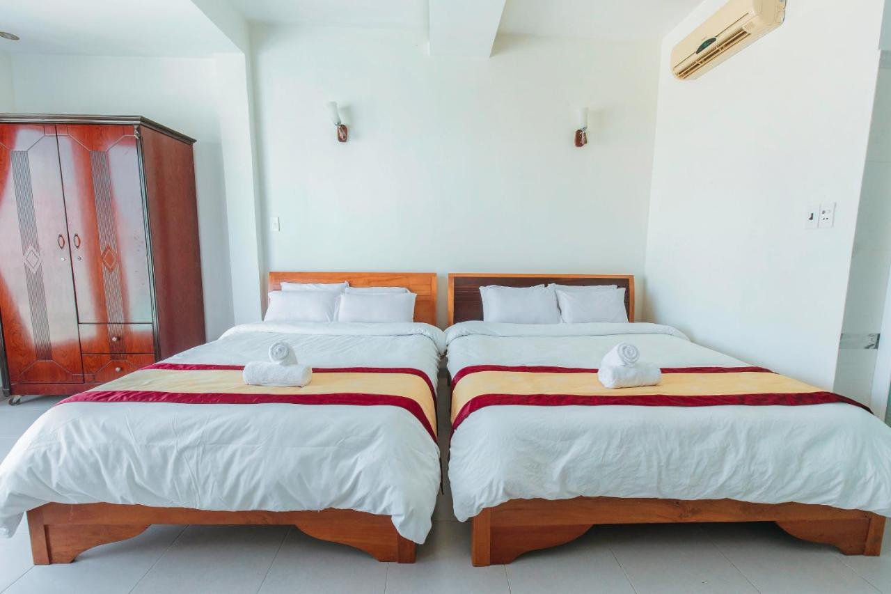 Hotel Phuoc By The Moment