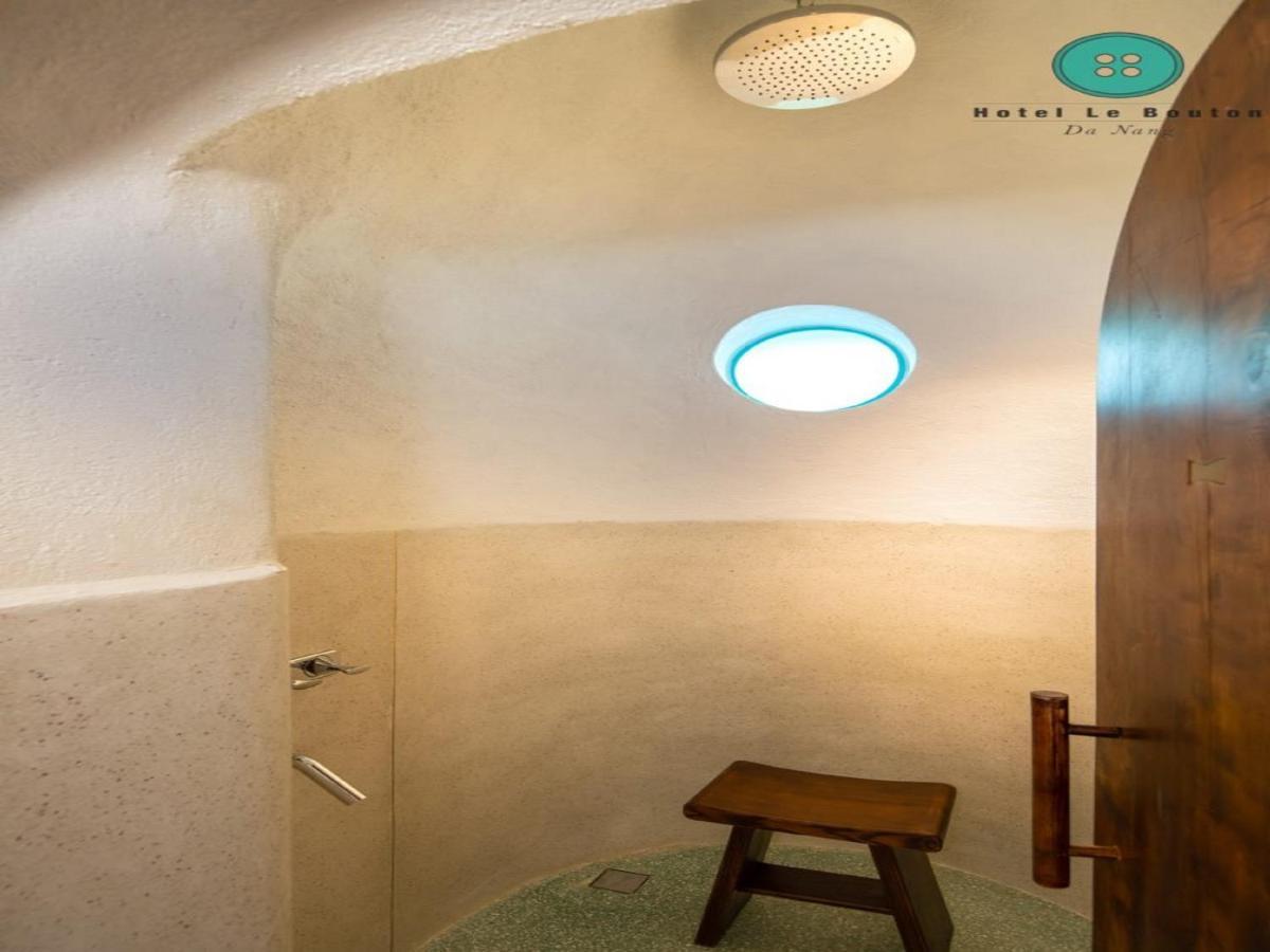 Le Bouton Hotel 4*