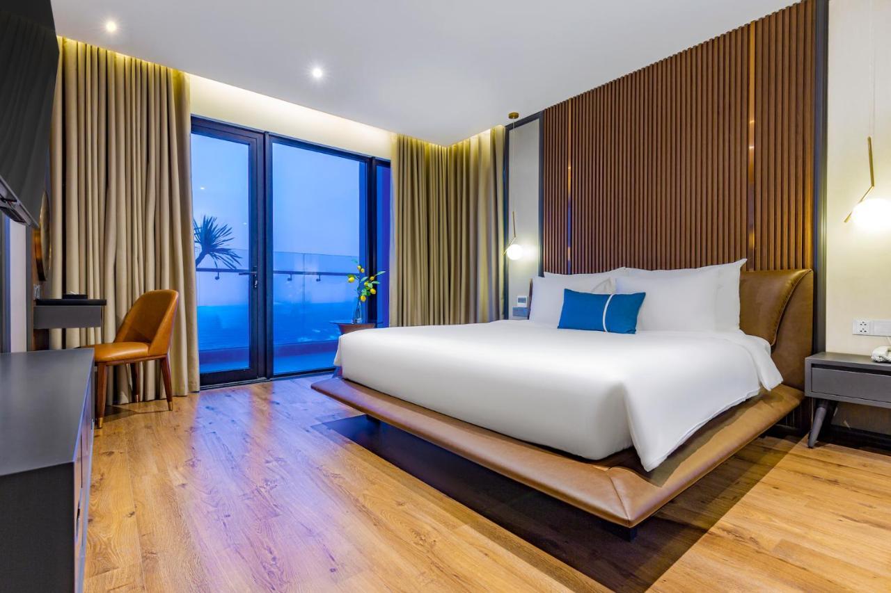 Peninsula Khách sạn Đà Nẵng