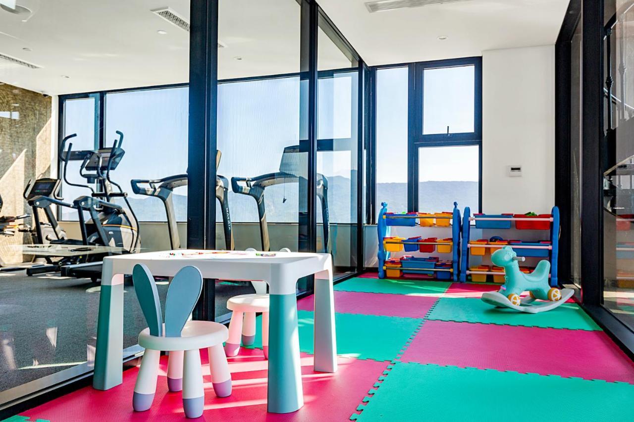 Peninsula Khách sạn 5*