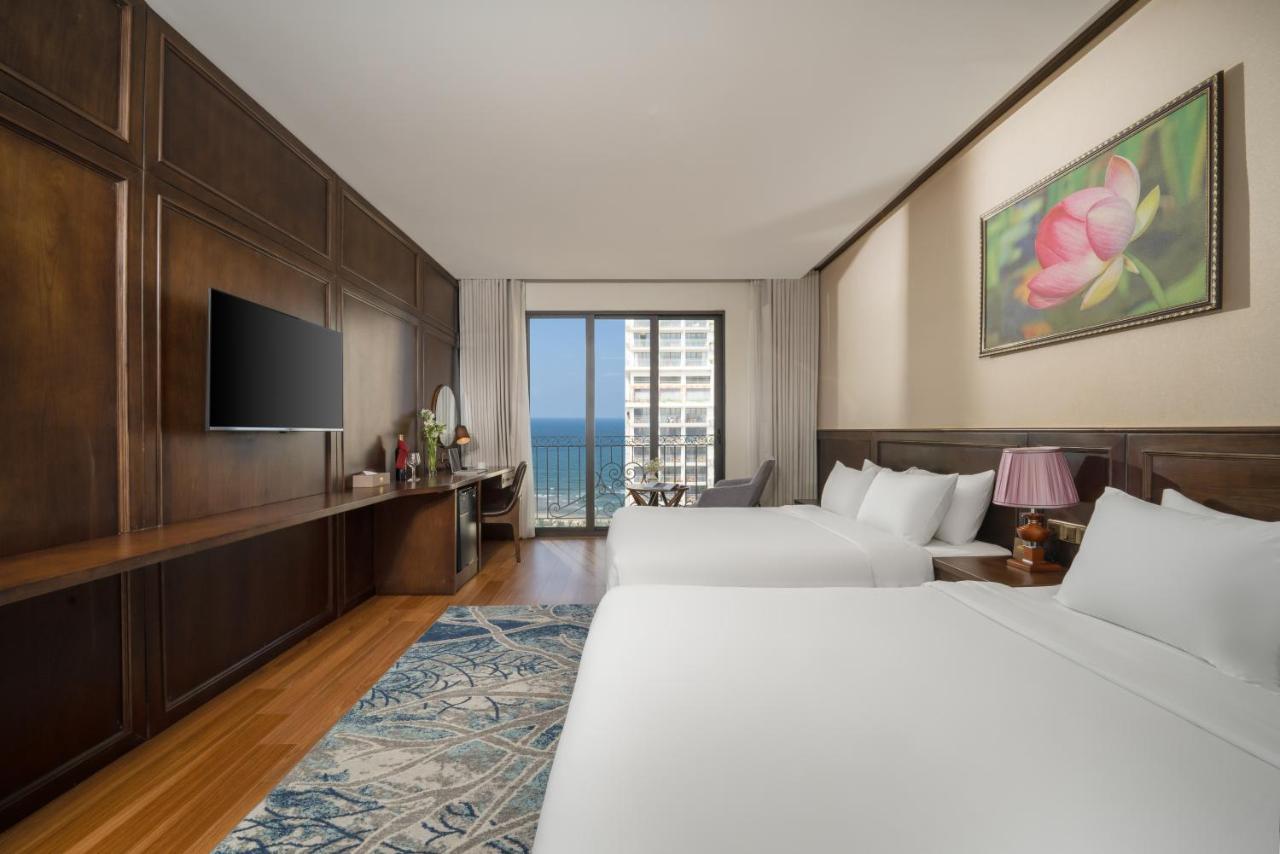 Golden Lotus - Rooftop Bar Sea View Hotel 4*