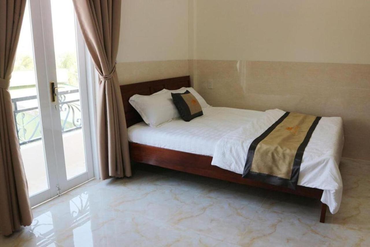 Magnolia Hotel 2*