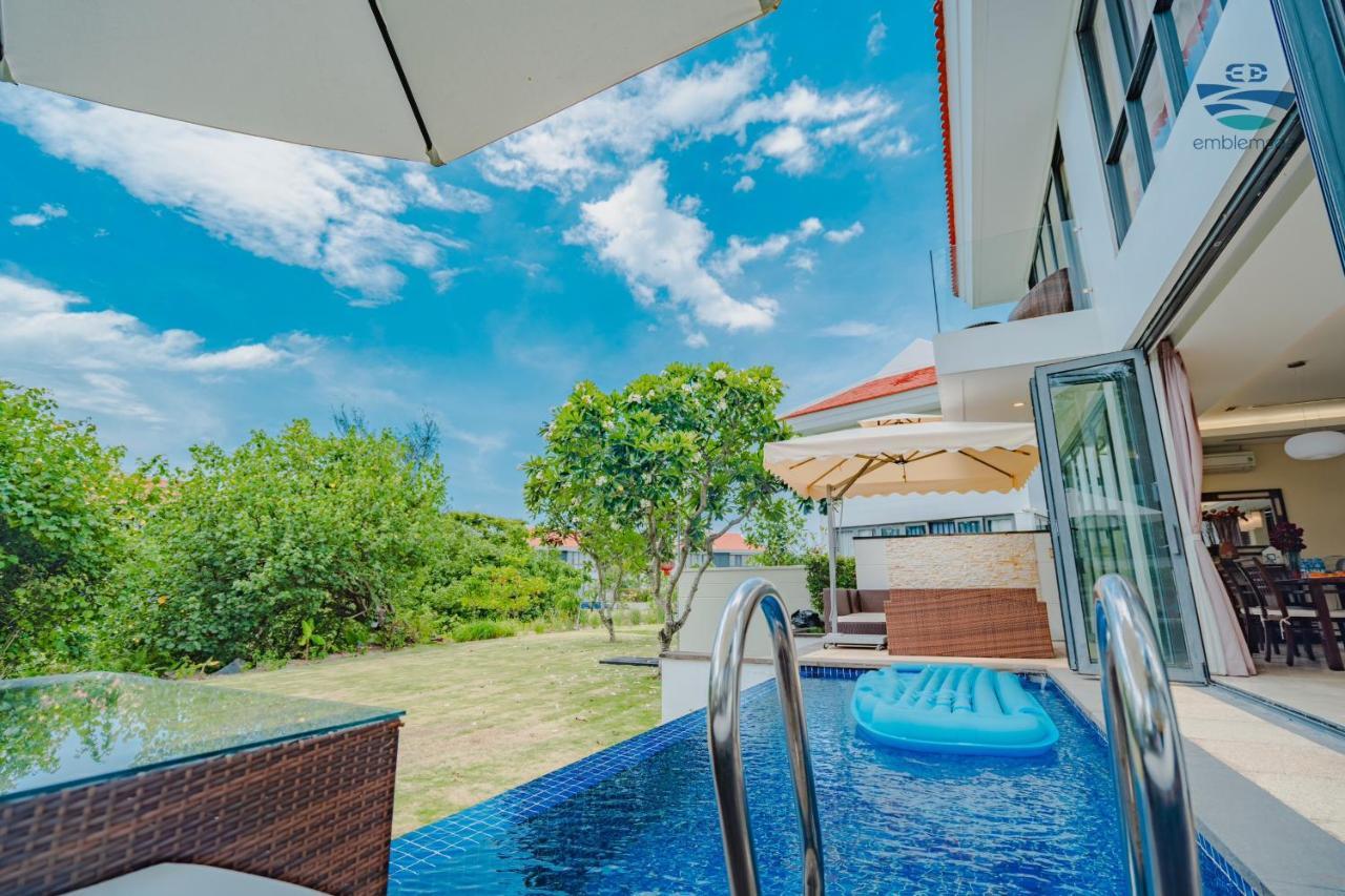 Emblem Sea 3 Bedroom Resort