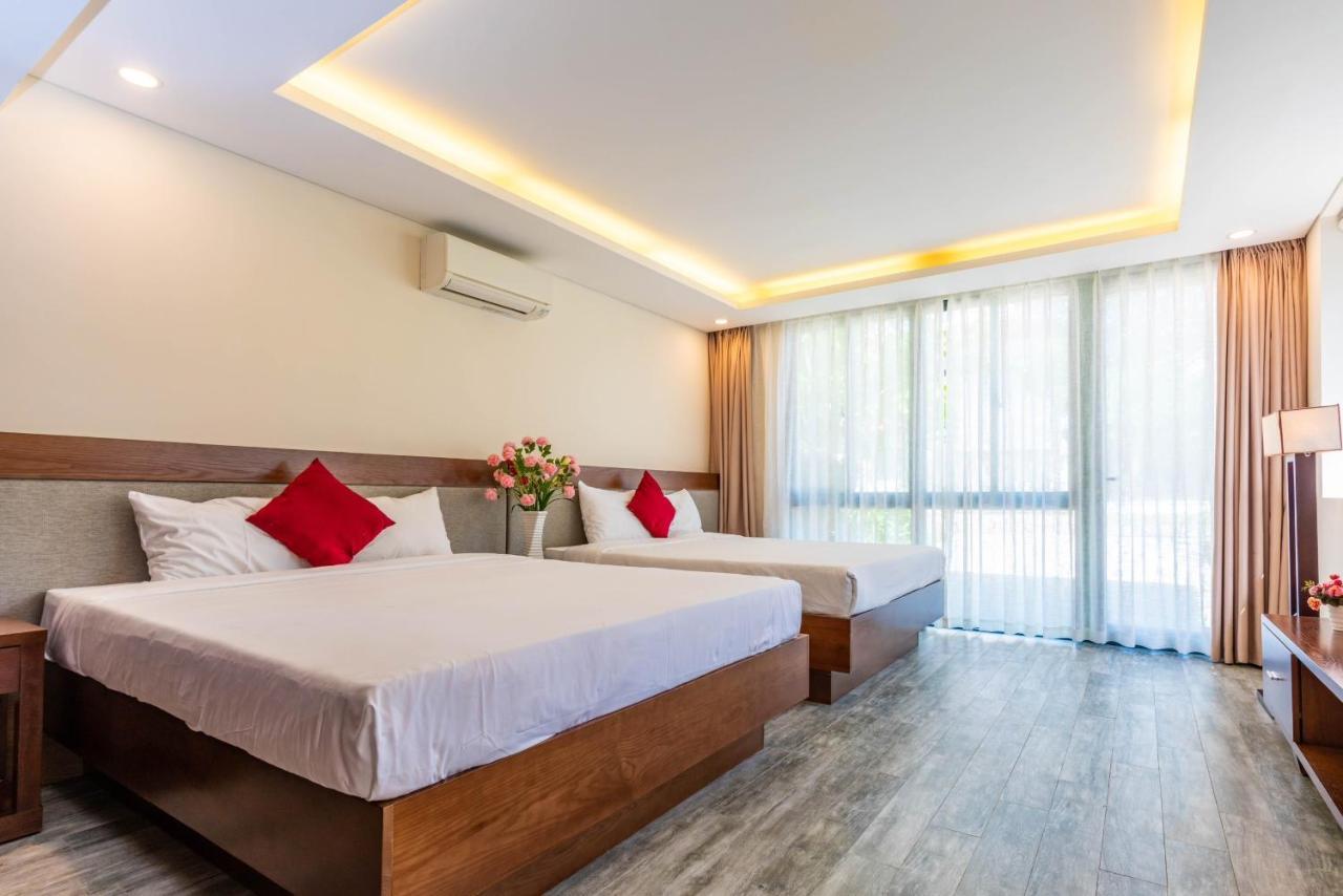 Emblem Sea 3 Bedroom Resort *