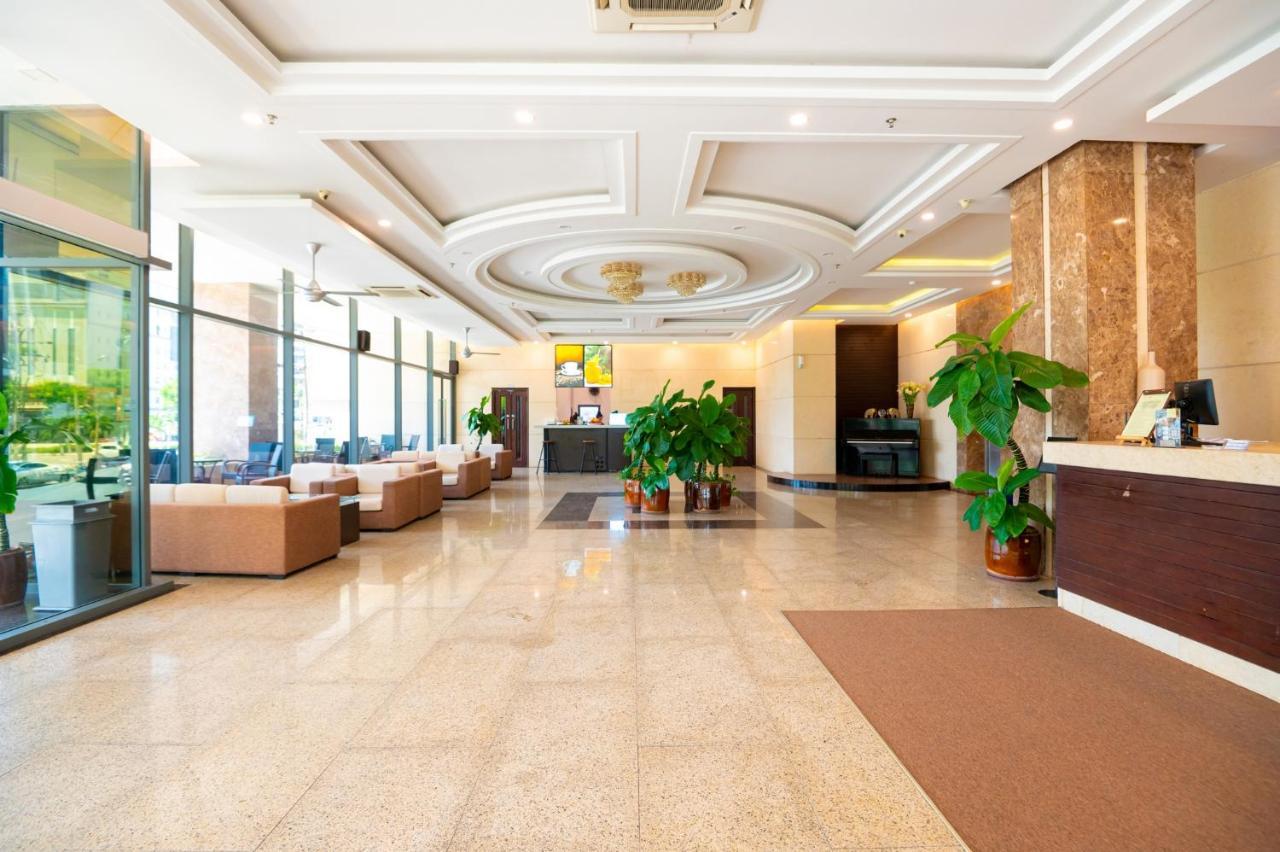 Sea Garden Hotel 4*