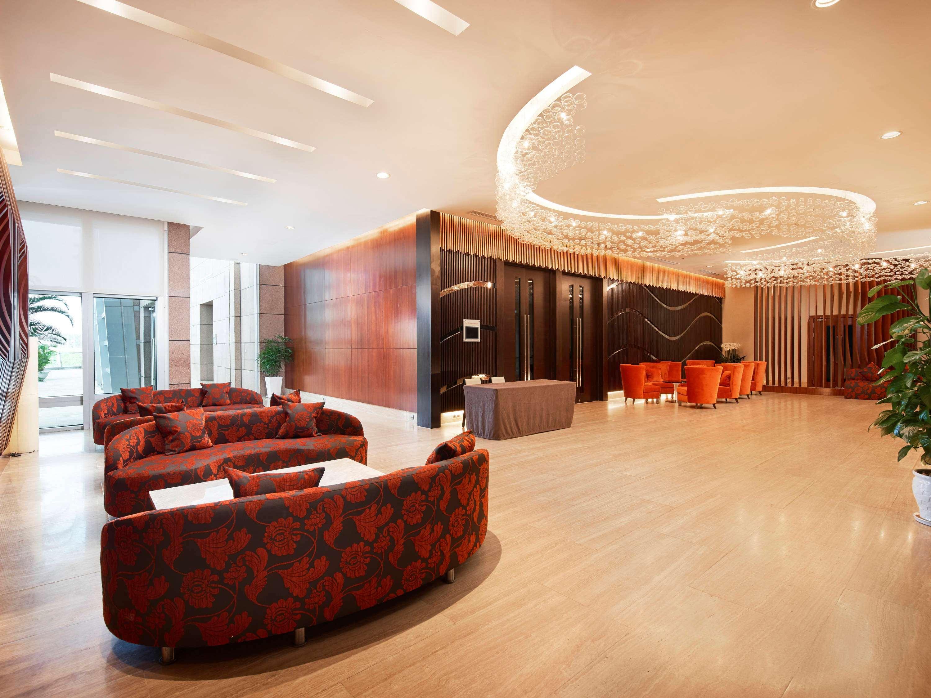 Grand Mercure