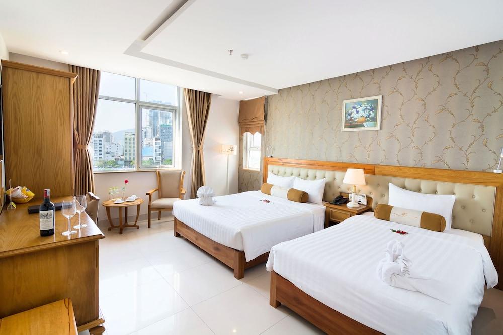 Royal Family Hotel Đà Nẵng