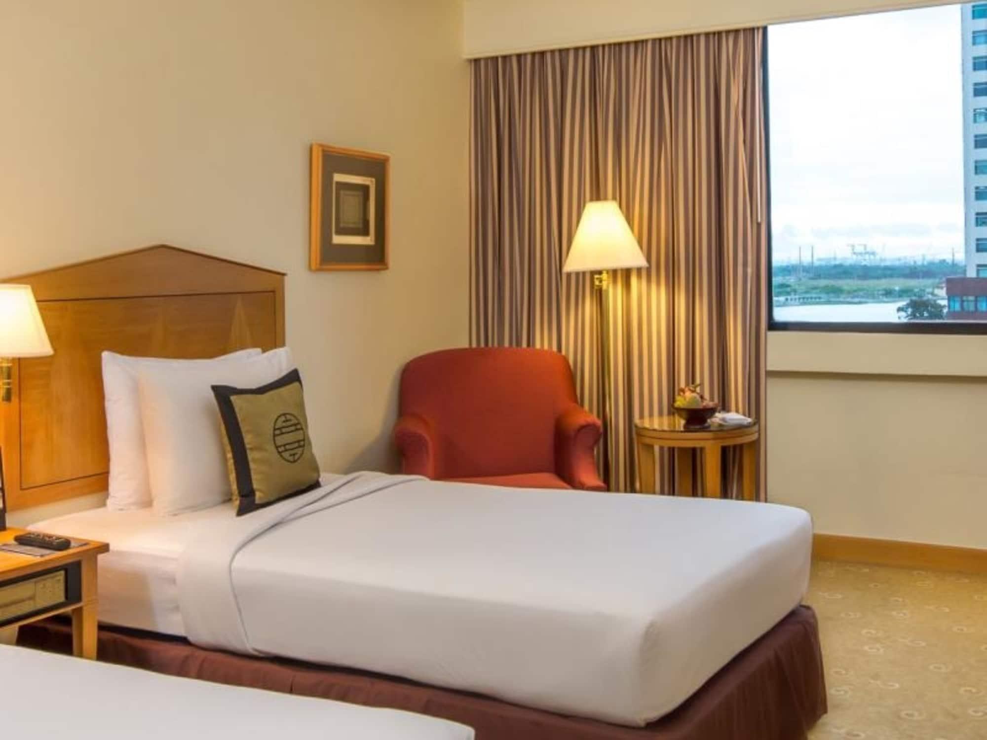Saigon Khách sạn 4*
