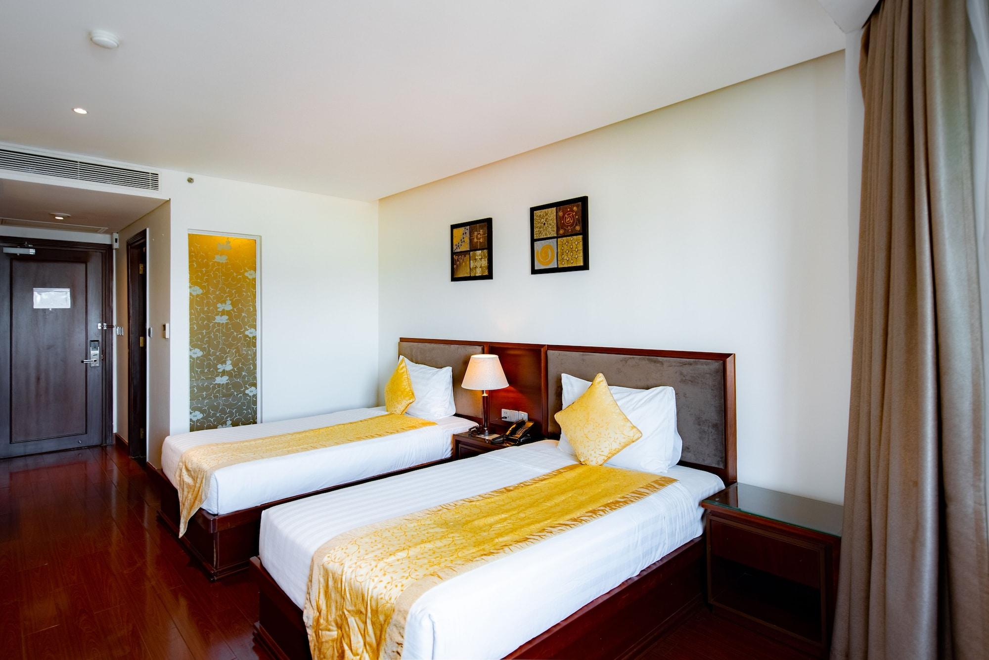 Stay Hotel Khách sạn