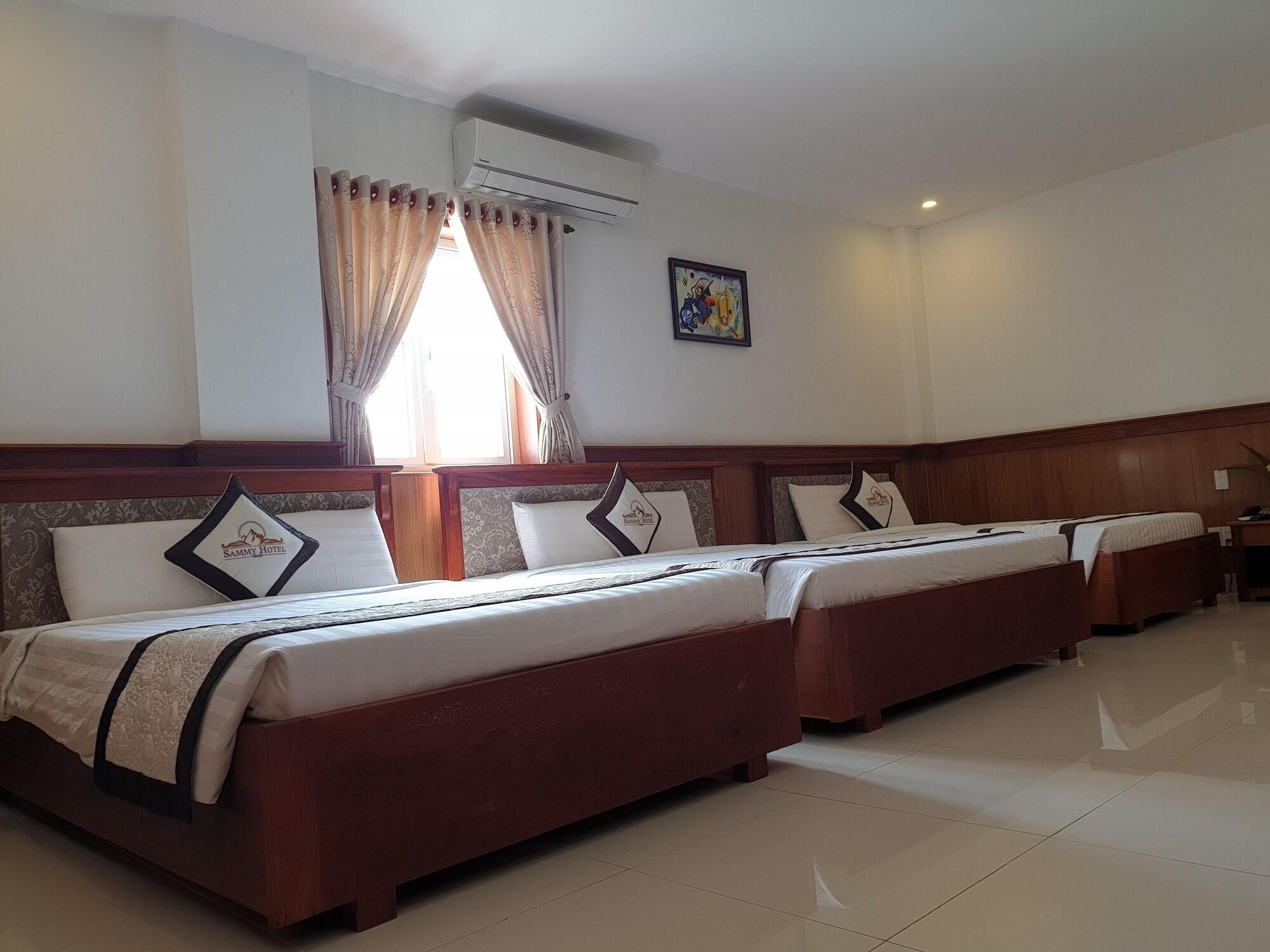 Sammy Hotel 3*