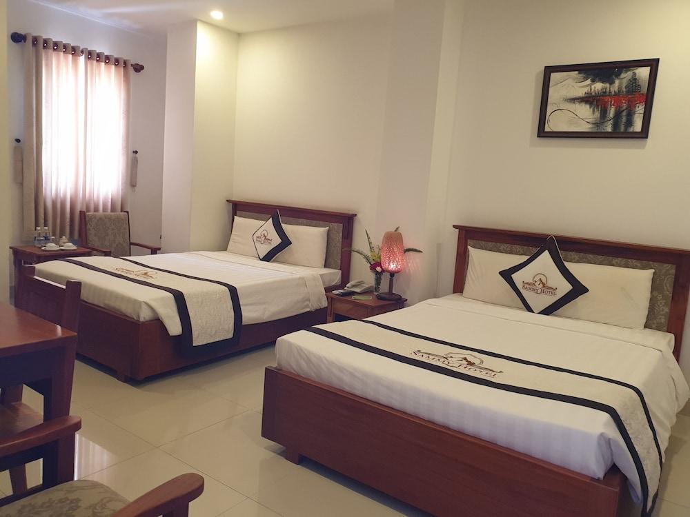 Sammy Hotel Ha Tien