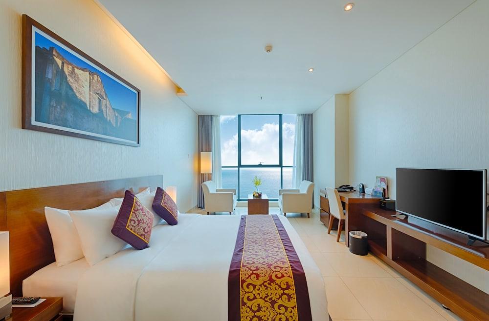 Grand Tourane Khách sạn