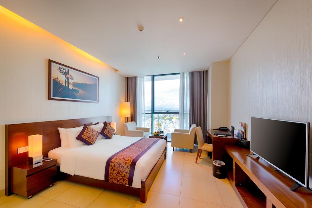 Grand Tourane Khách sạn Đà Nẵng