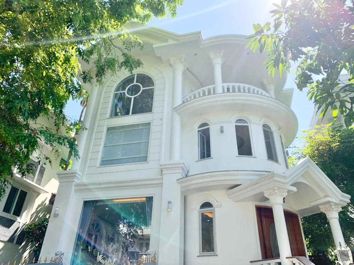 Villa Benzen Nha Trang