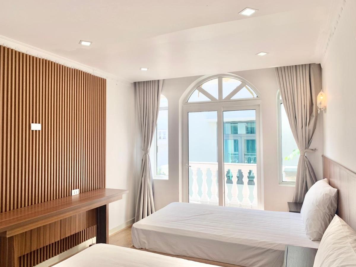 Benzen * Nha Trang