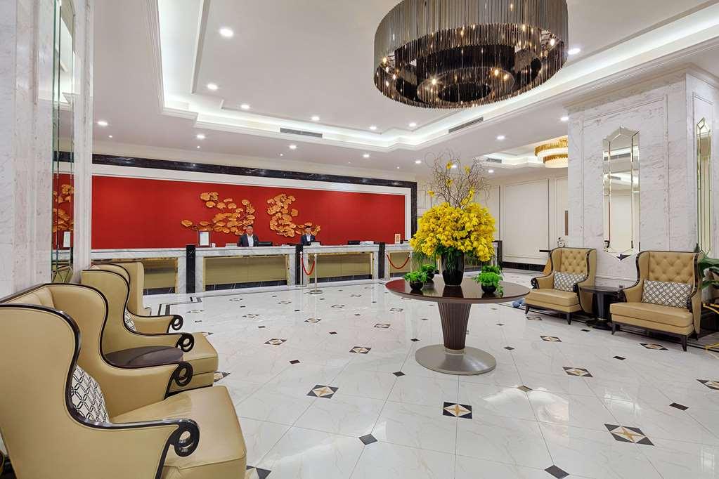 Hotel Melia Vinpearl Empire