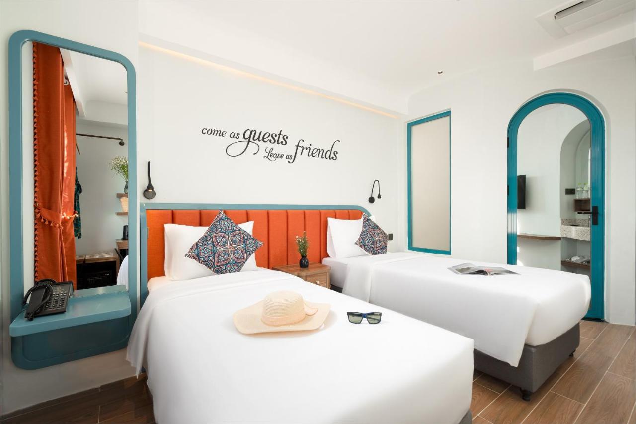 Pavillon Boutique & Nha Trang