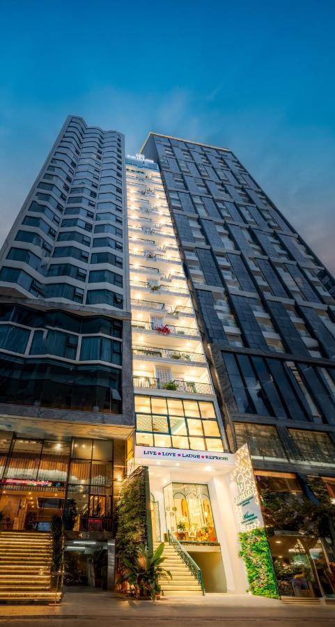 Pavillon Boutique & 4*
