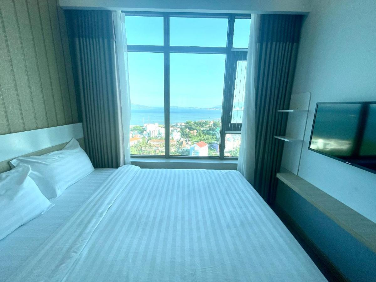 Beachfront Hon Chong Apartment