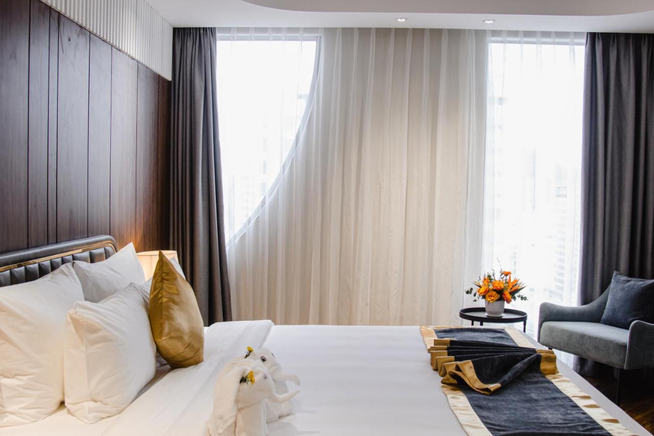 Hotel Grand Tourane 4*