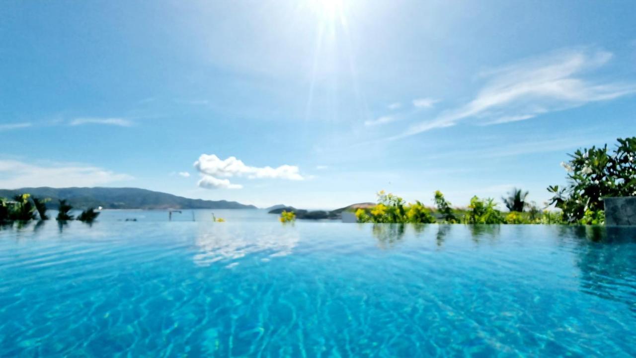 Promotion Early Booker, Sea Paradise 6 Bedrooms, Infinity Pool, Karaoke, Sauna & Bbq Villa