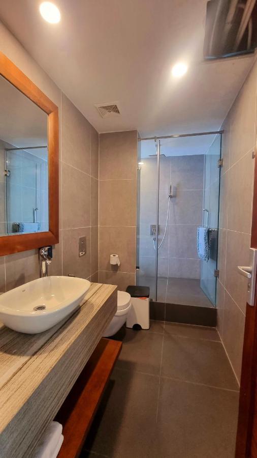 Promotion Early Booker Ocean Front 500m2 With 4 Bedrooms And Swimming Pool *