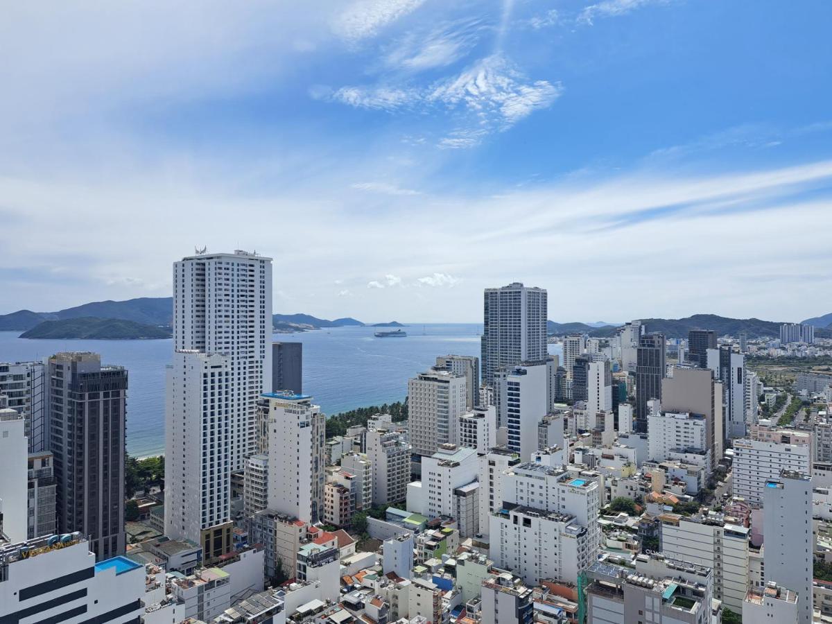 S Lux Virgo Aparthotel Nha Trang
