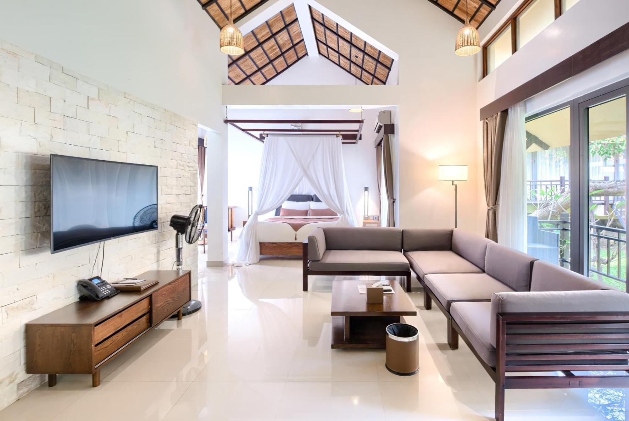 The Blossom Resort Island 5* Da Nang