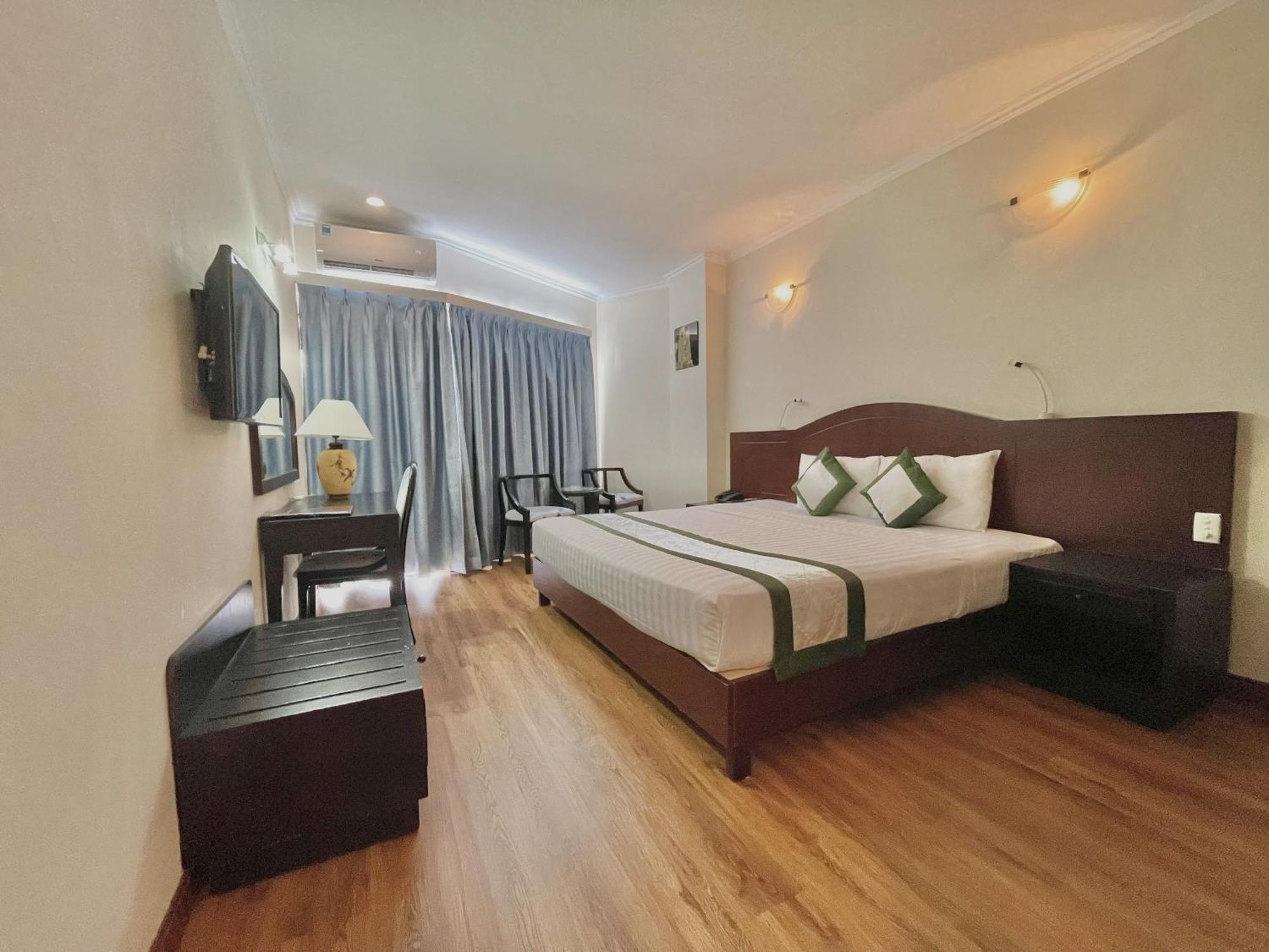 Nha Trang Lodge Hotel 4*