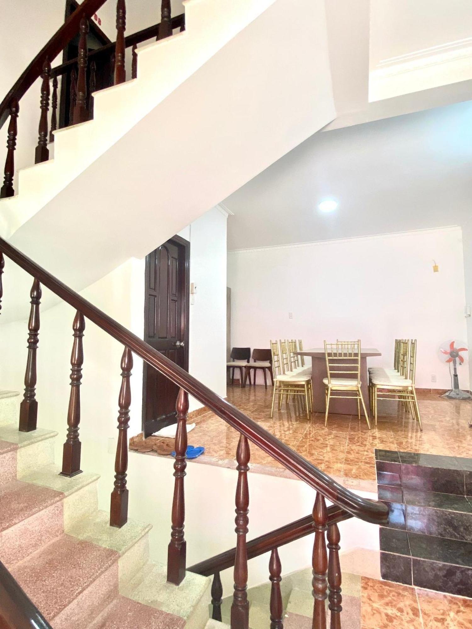 Hotel Vnd &