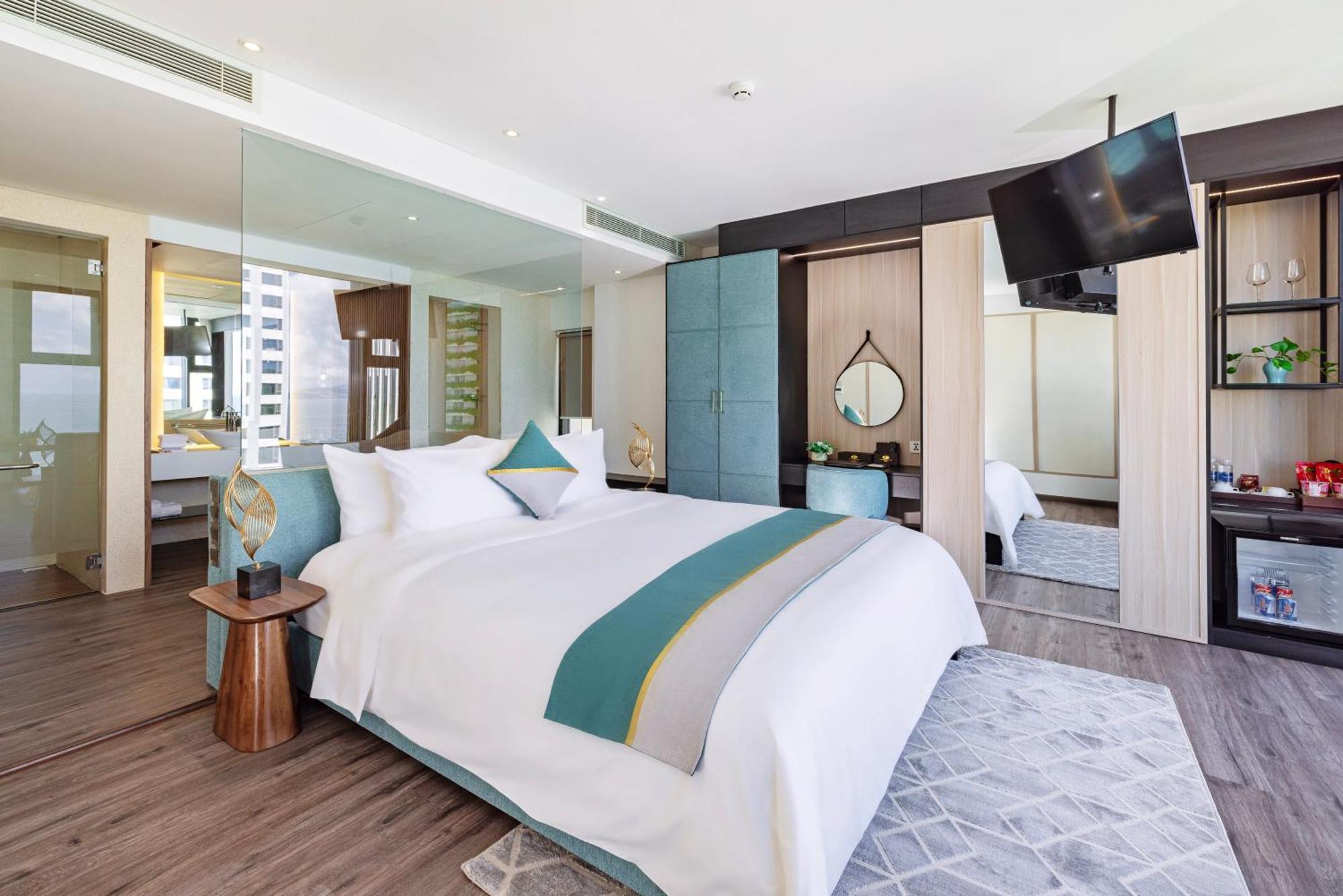 Cicilia & Powered By Aston Hotel