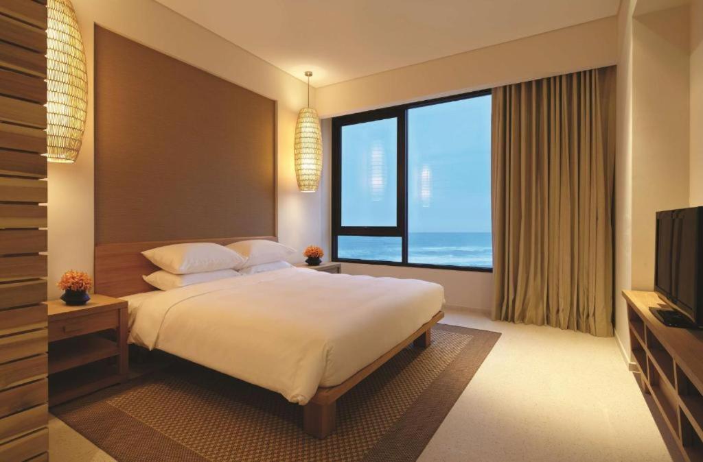 Seaview And -spa By Jt Group 