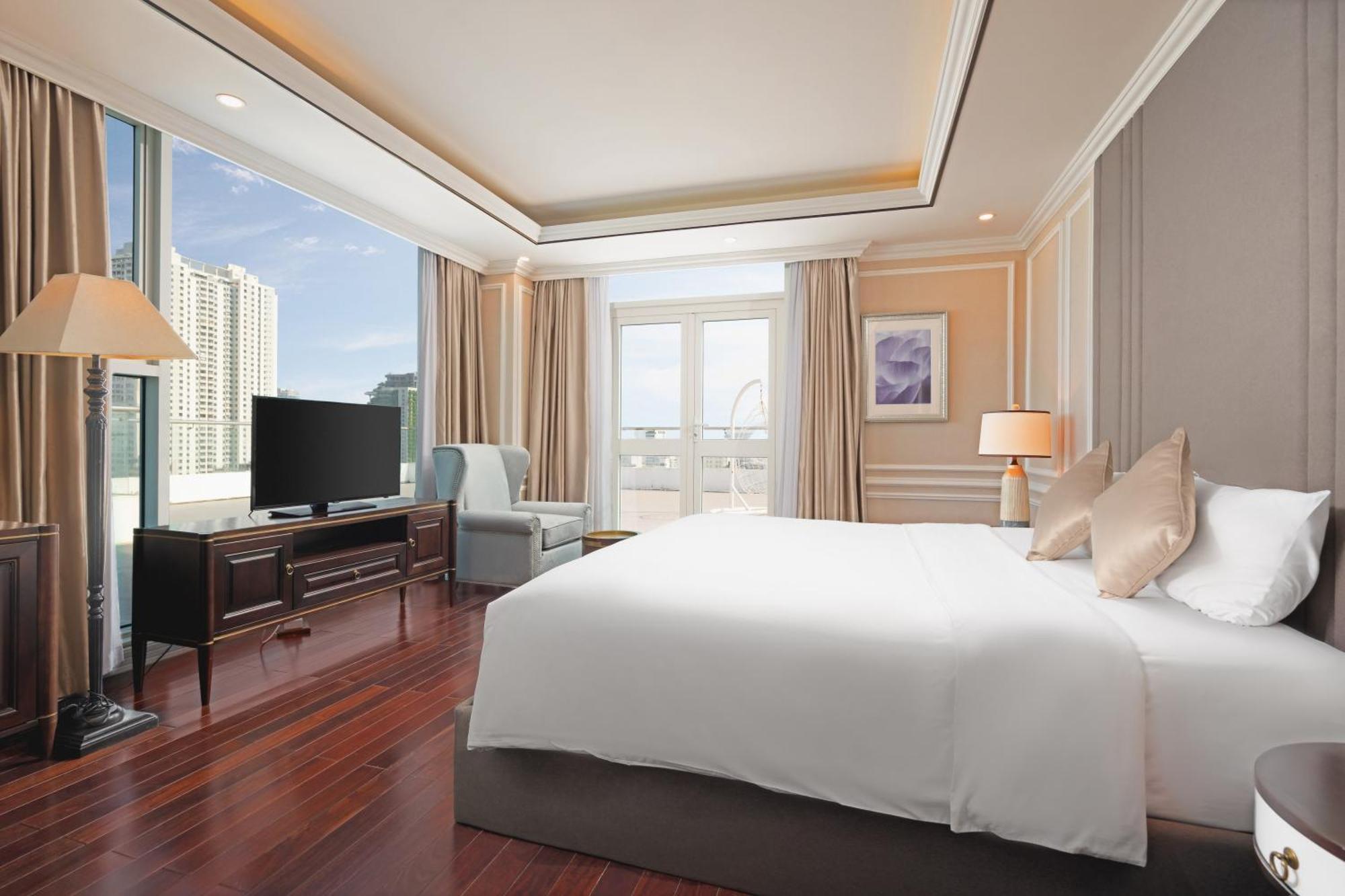 Royal Lotus Hotel Danang Hotel 4*