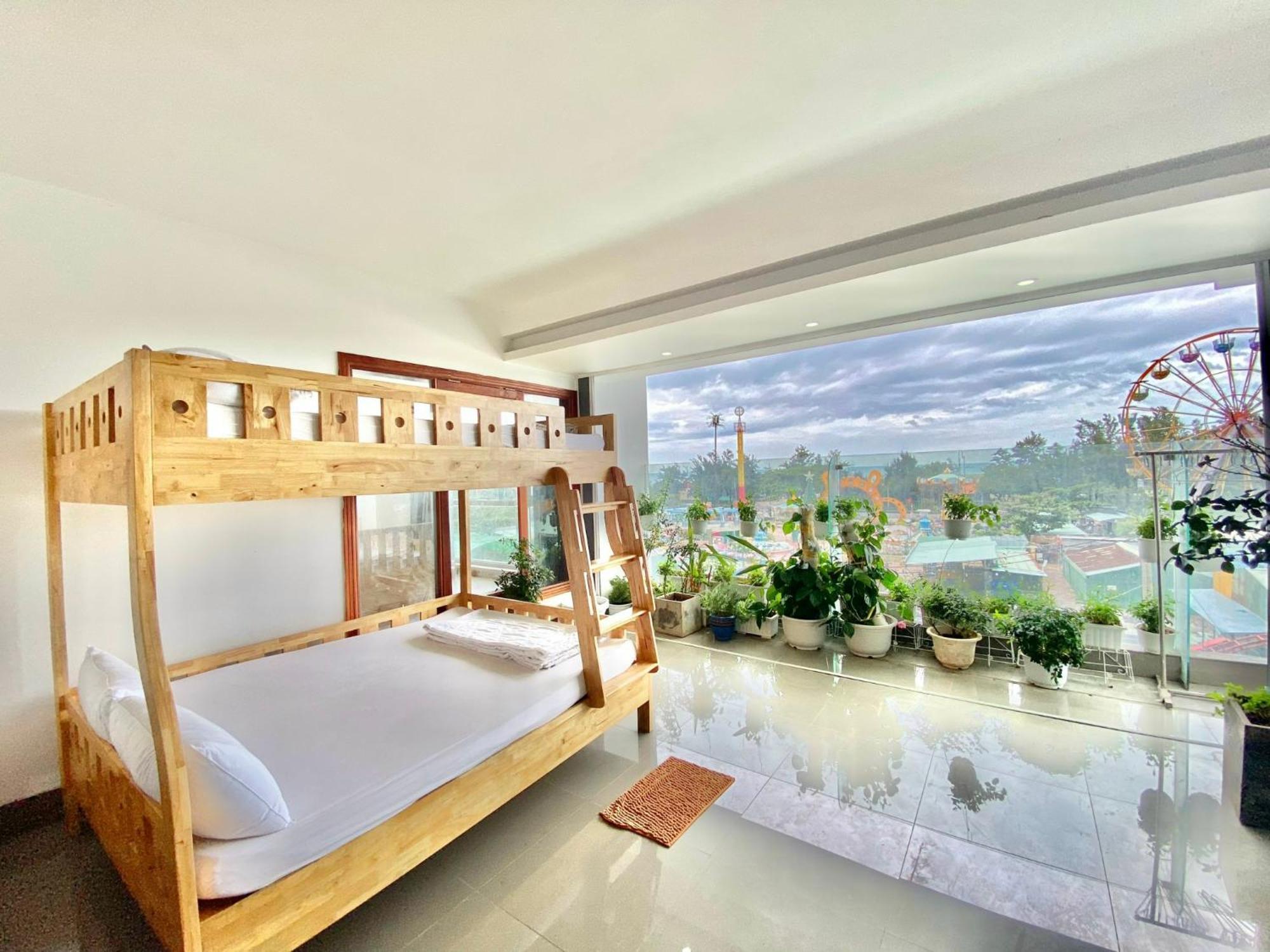 Zozo House - Homestay Bai Sau
